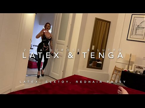 ❤️ Sister wamutu wofiyira atavala chovala cha latex chogwidwa ndi mchimwene wake wopeza Kugonana pa ny.porno24-7.ru  ❌️❤